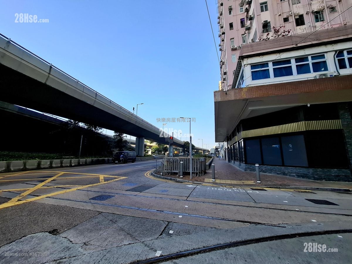 Connaught Garden Rental 2 Bedrooms , 1 Bathroom 340 ft²