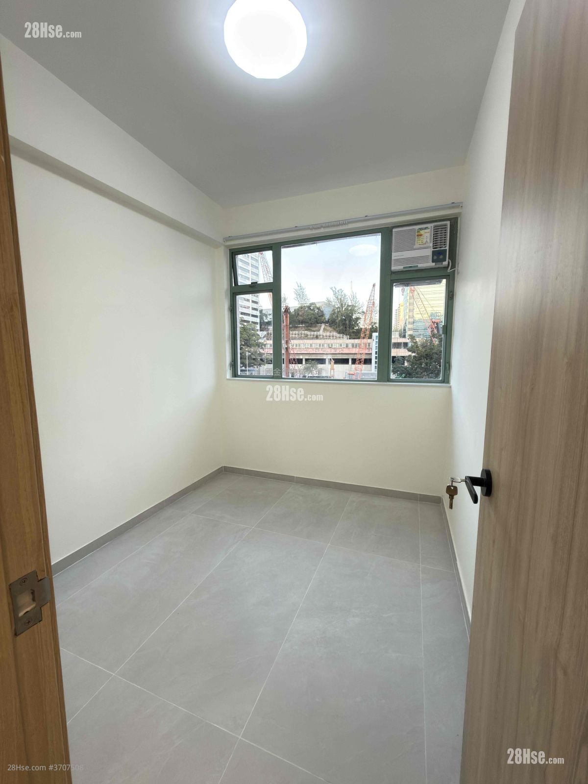 Kin Wong Mansion Rental 3 Bedrooms , 2 Bathrooms 518 ft²