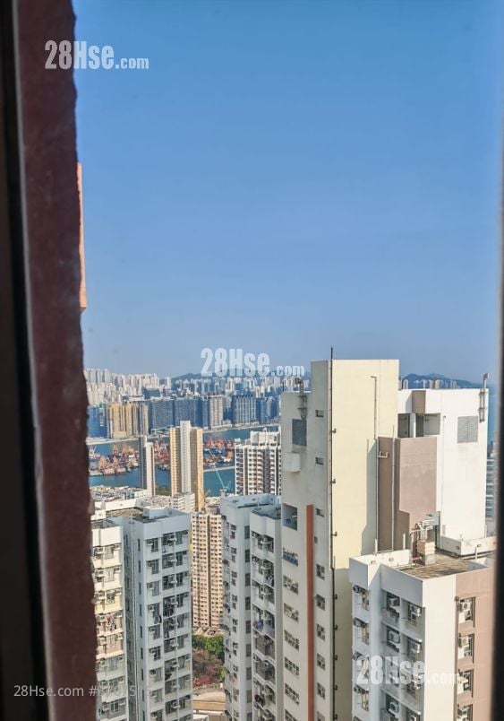 living room: 小海景