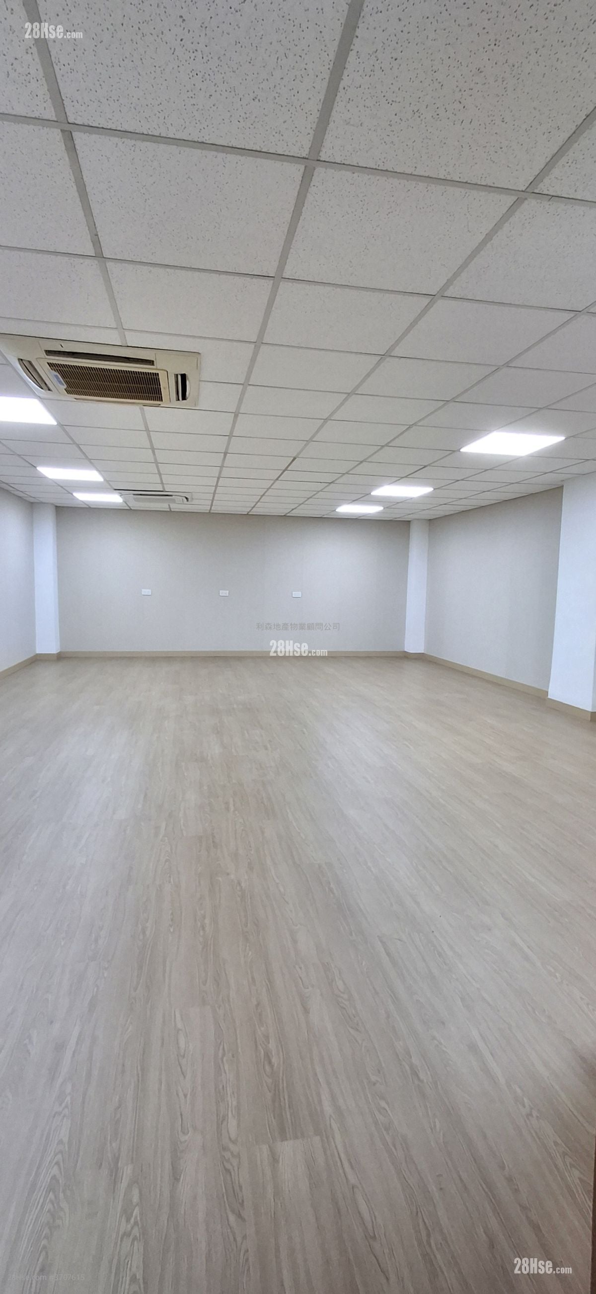 立安工业大厦 租盘 630 平方尺