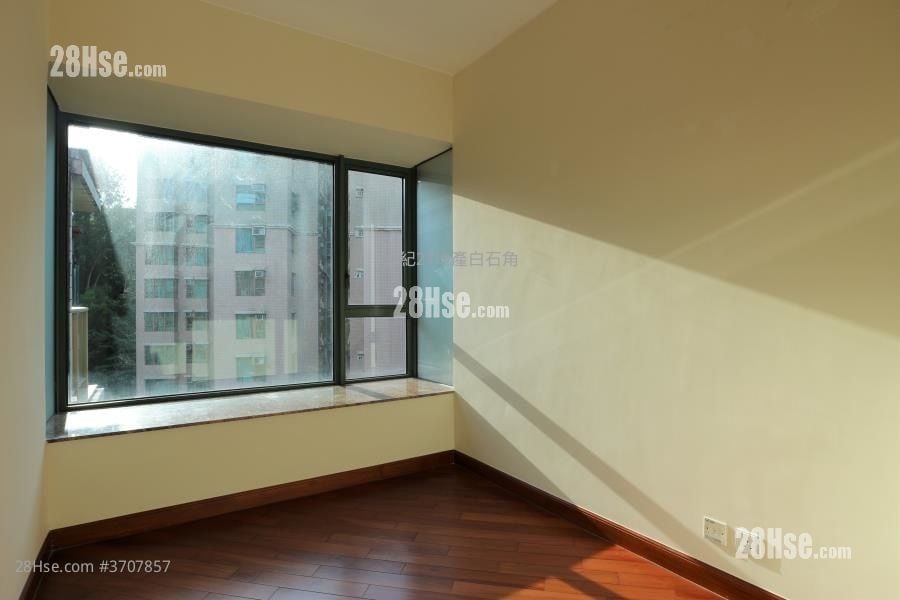 The Balmoral Rental 4 Bedrooms , 4 Bathrooms 1,607 ft²