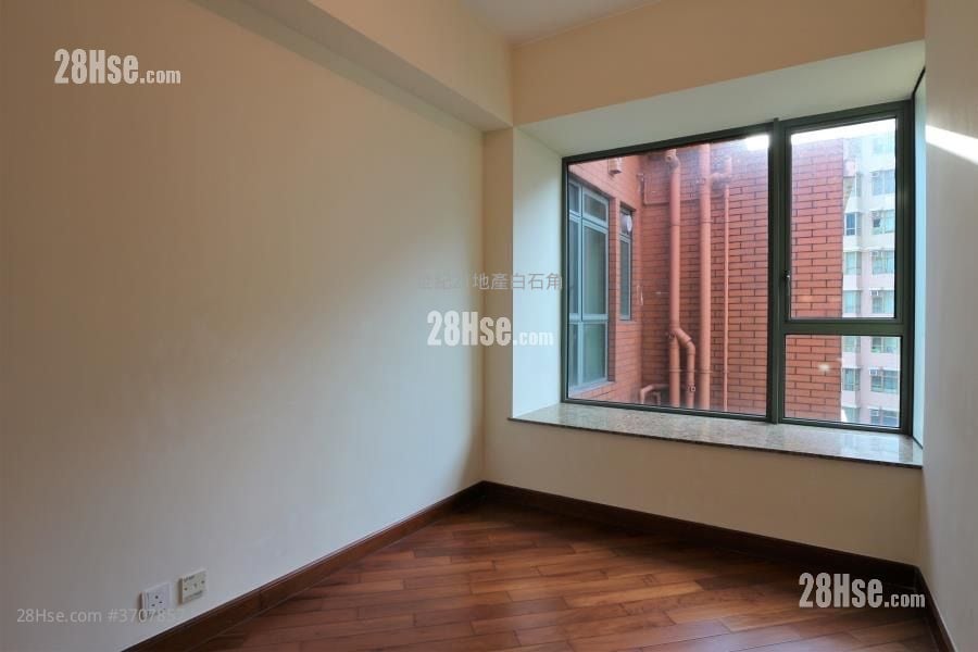 The Balmoral Rental 4 Bedrooms , 4 Bathrooms 1,607 ft²