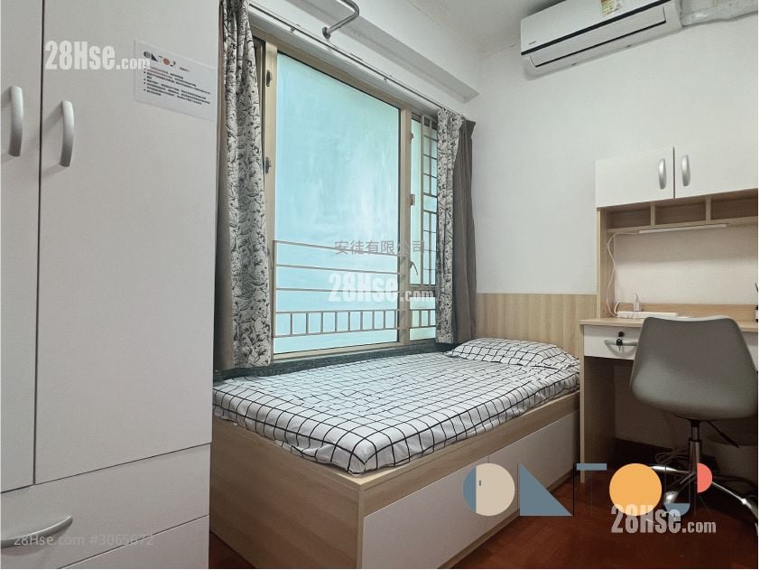 新寶城 租盤 3 房 , 1 浴室 300 平方呎