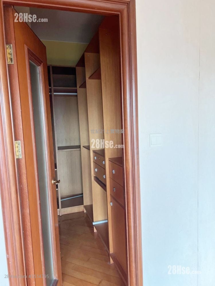 No.1 Ho Man Tin Hill Sell 4 Bedrooms , 3 Bathrooms 1,481 ft²