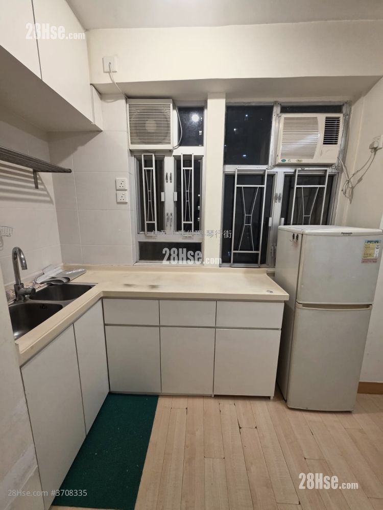 兆華大廈 售盤 1 房 , 1 浴室 271 平方呎