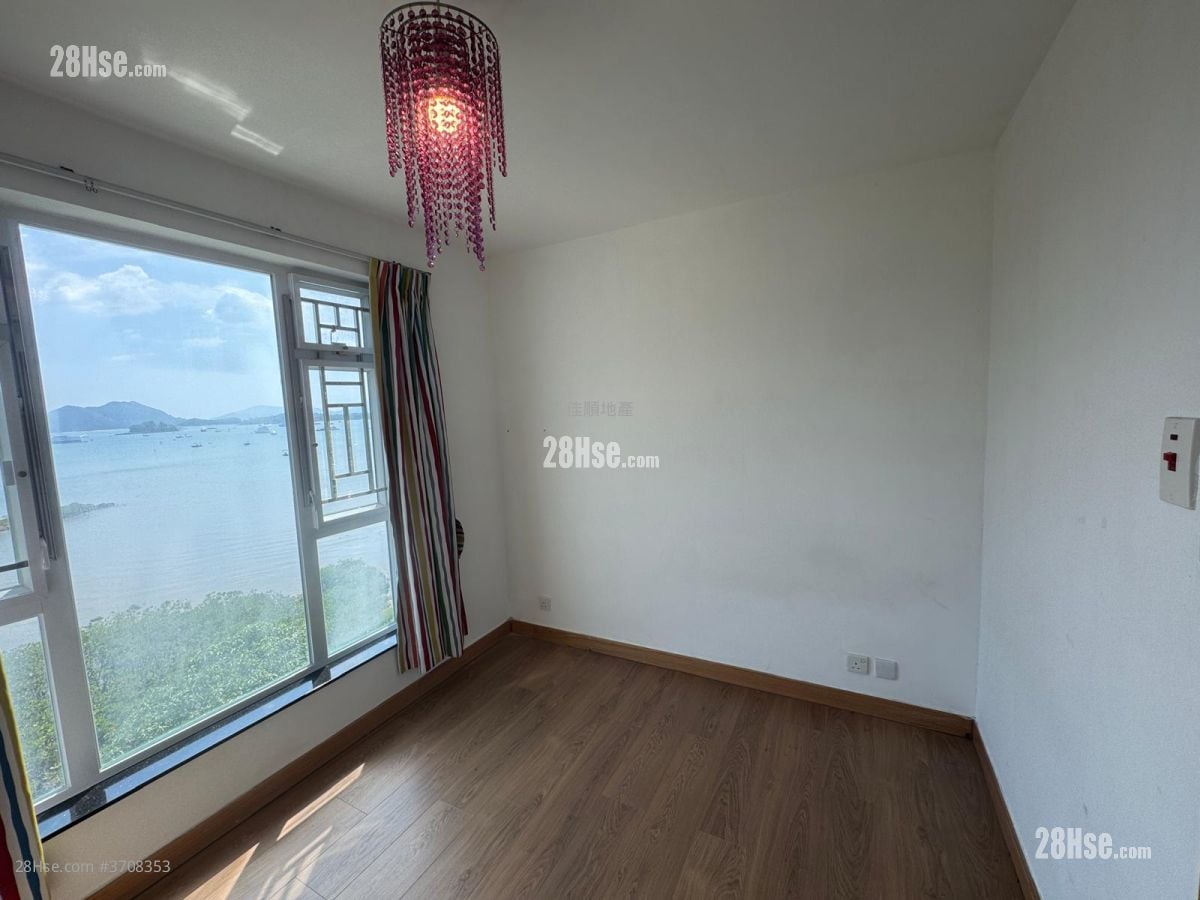 村屋 售盤 2 房 , 3 浴室