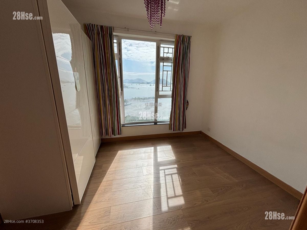 村屋 售盤 2 房 , 3 浴室