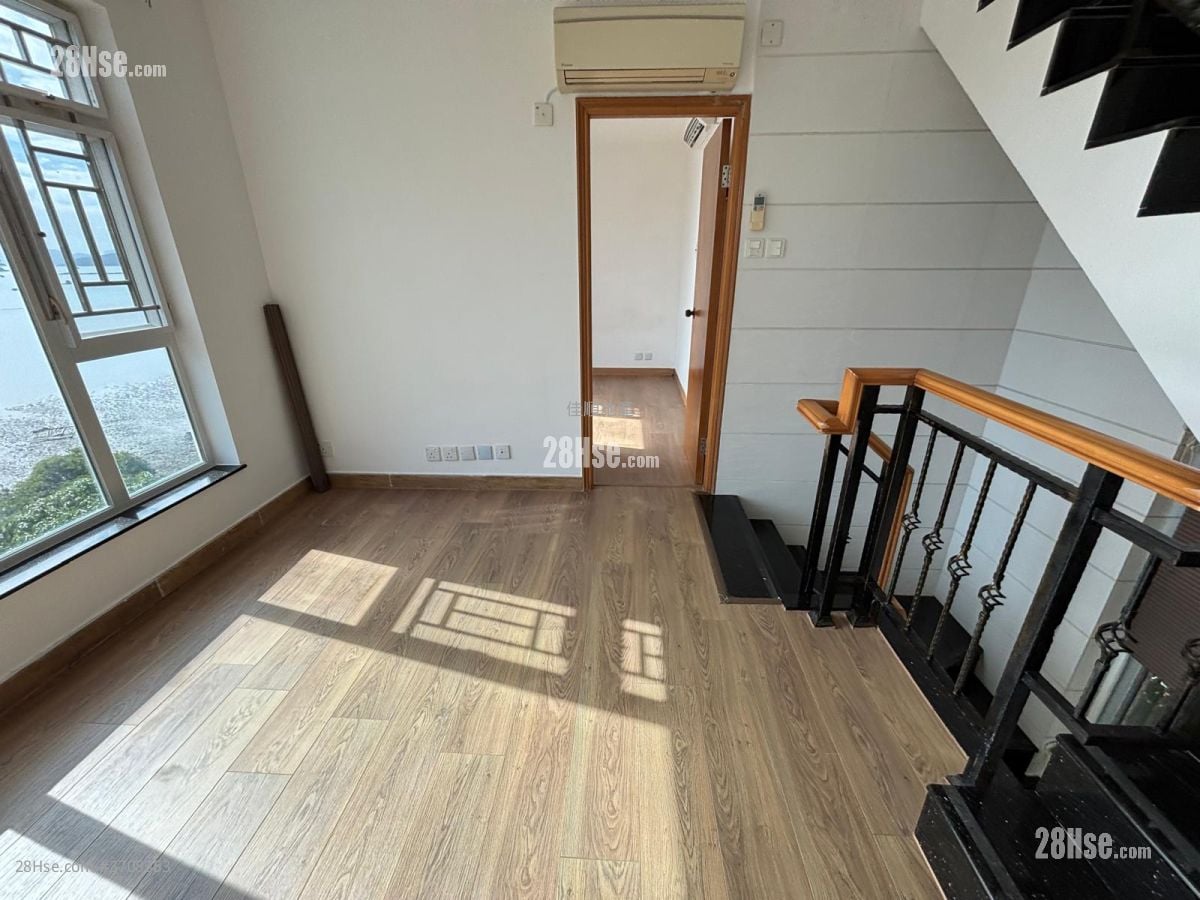 村屋 售盤 2 房 , 3 浴室