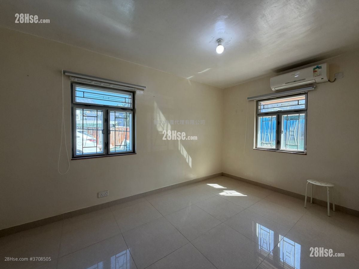 Village Rental 2 Bedrooms , 1 Bathroom 630 ft²