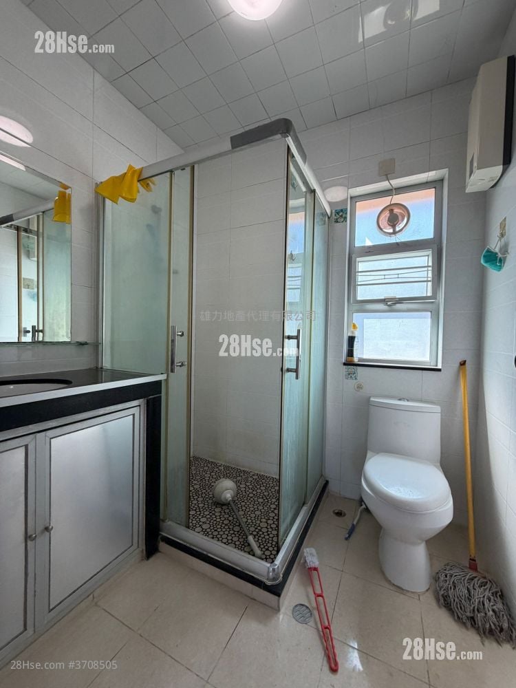 Village Rental 2 Bedrooms , 1 Bathroom 630 ft²