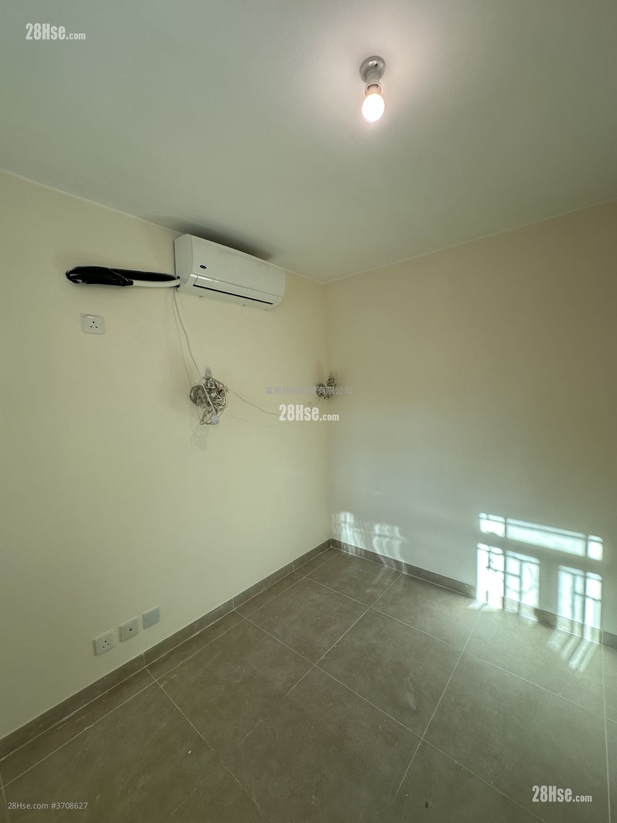 紫田村 租盘 1 房 , 1 浴室 350 平方尺