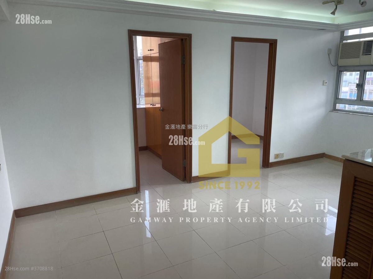 天马苑 售盘 415 平方尺