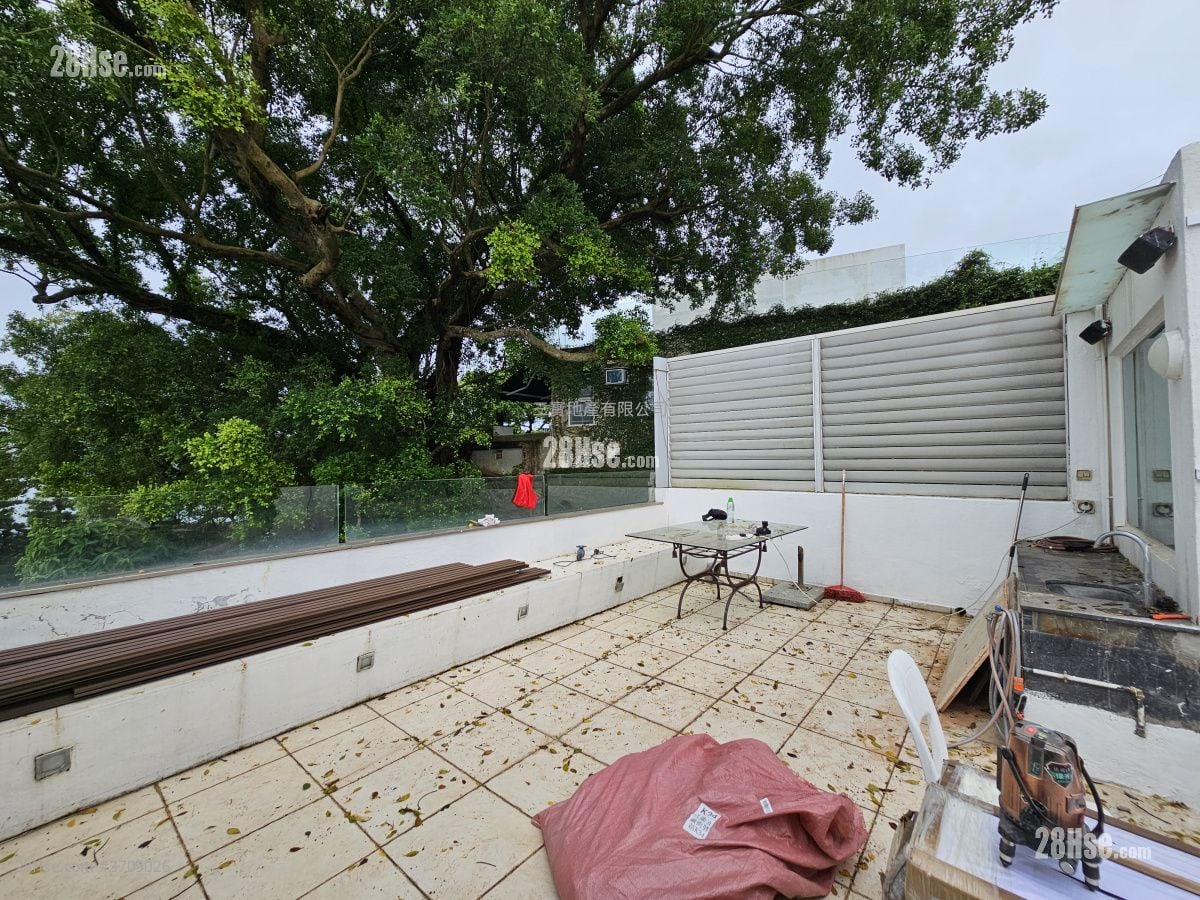 Golden Cove Lookout Sell 3 Bedrooms , 2 Bathrooms 1,762 ft²