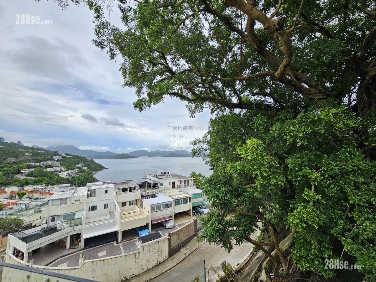 Golden Cove Lookout Sell 3 Bedrooms , 2 Bathrooms 1,762 ft²