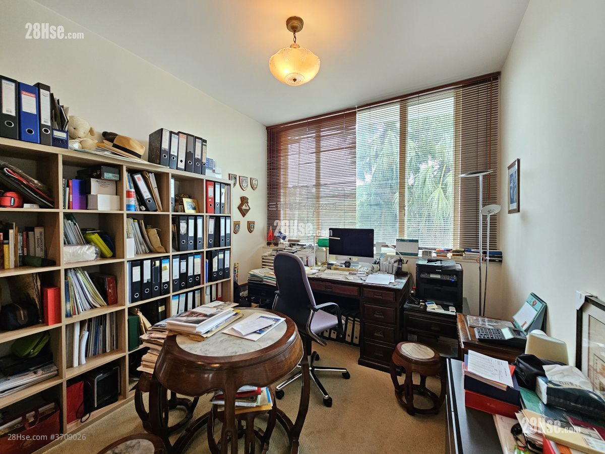 Golden Cove Lookout Sell 3 Bedrooms , 2 Bathrooms 1,762 ft²