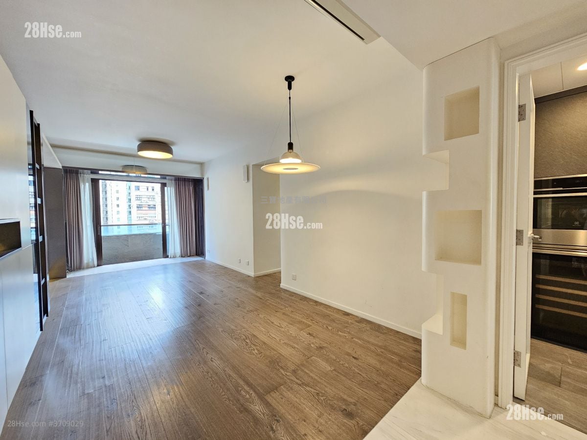Winsome Park Sell 2 Bedrooms , 2 Bathrooms 829 ft²