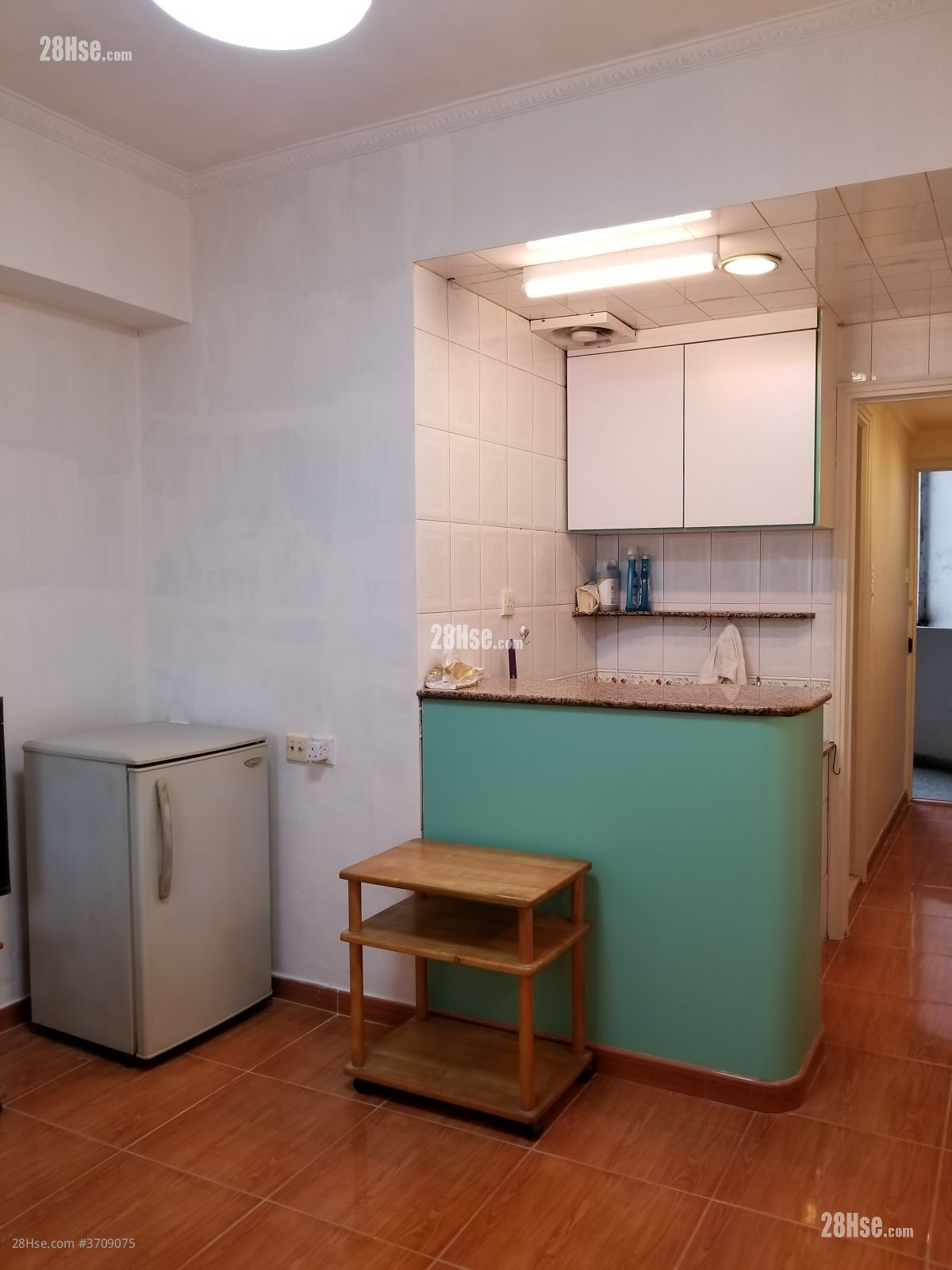 歌頓大廈 售盤 3 房 , 2 浴室 600 平方呎