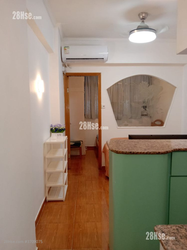 歌頓大廈 售盤 3 房 , 2 浴室 600 平方呎