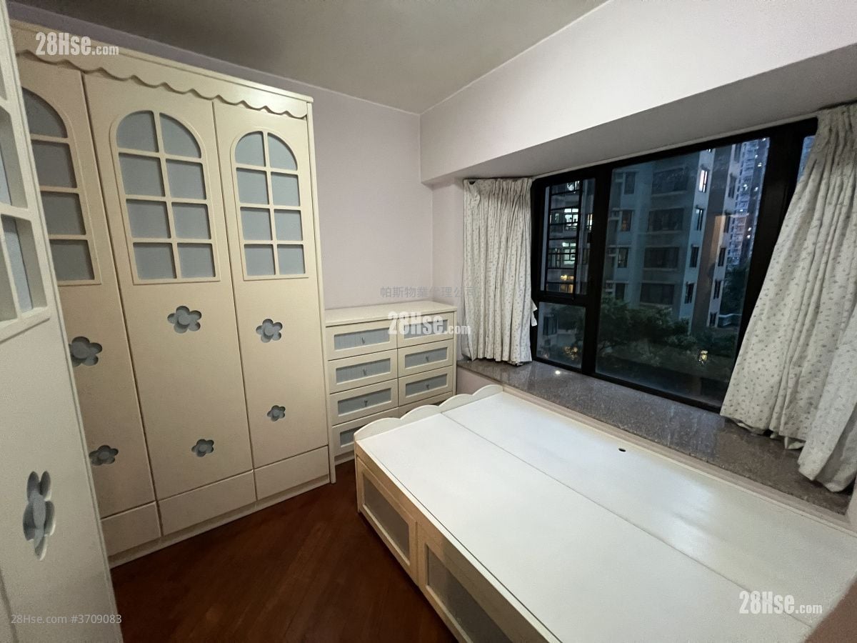 海欣花园 售盘 2 房 , 1 浴室 511 平方尺