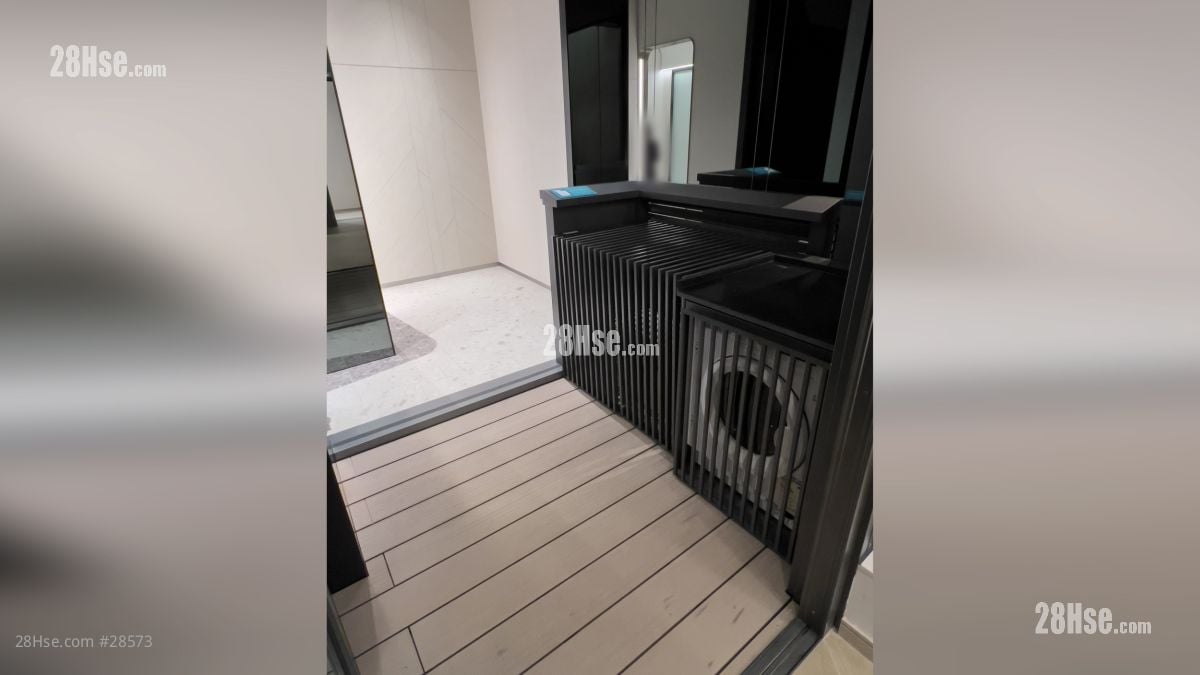 曉柏峰 大廈: 露台部分