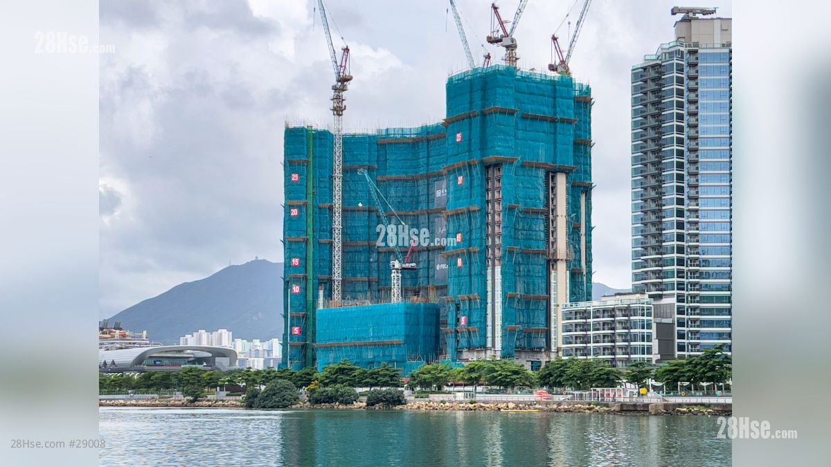 2 Shing King Street Building: 項目外觀 (從對岸的啟德海濱公園觀看)