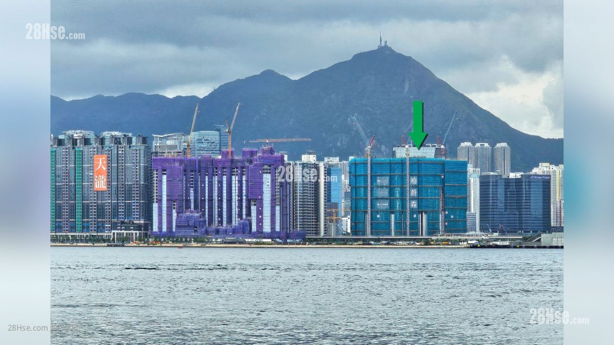 2 Shing King Street Environment: 項目 (綠色箭嘴部分) 附近有其他項目 (Miami Quay, 天璽海, 維港1號, 澐璟)