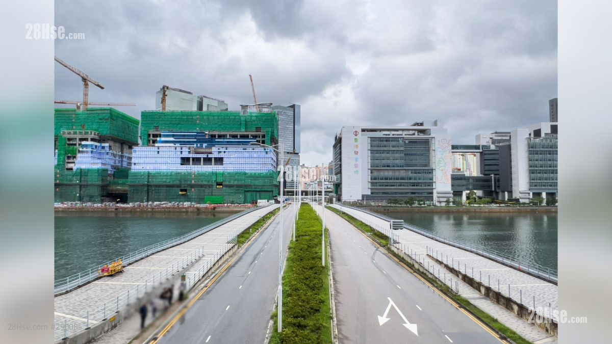 2 Shing King Street Environment: 項目附近的啟德橋