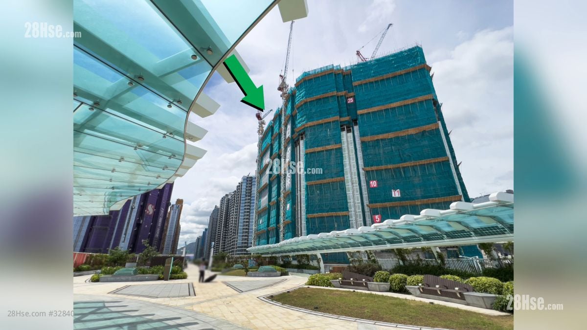 柏蔚森 II 設施: 項目 (綠色箭嘴部分) 附近設有啟德空中花園