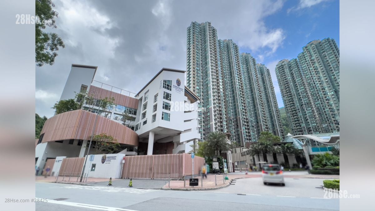 凱柏峰 III 設施: 思貝禮國際學校, 近環保大道