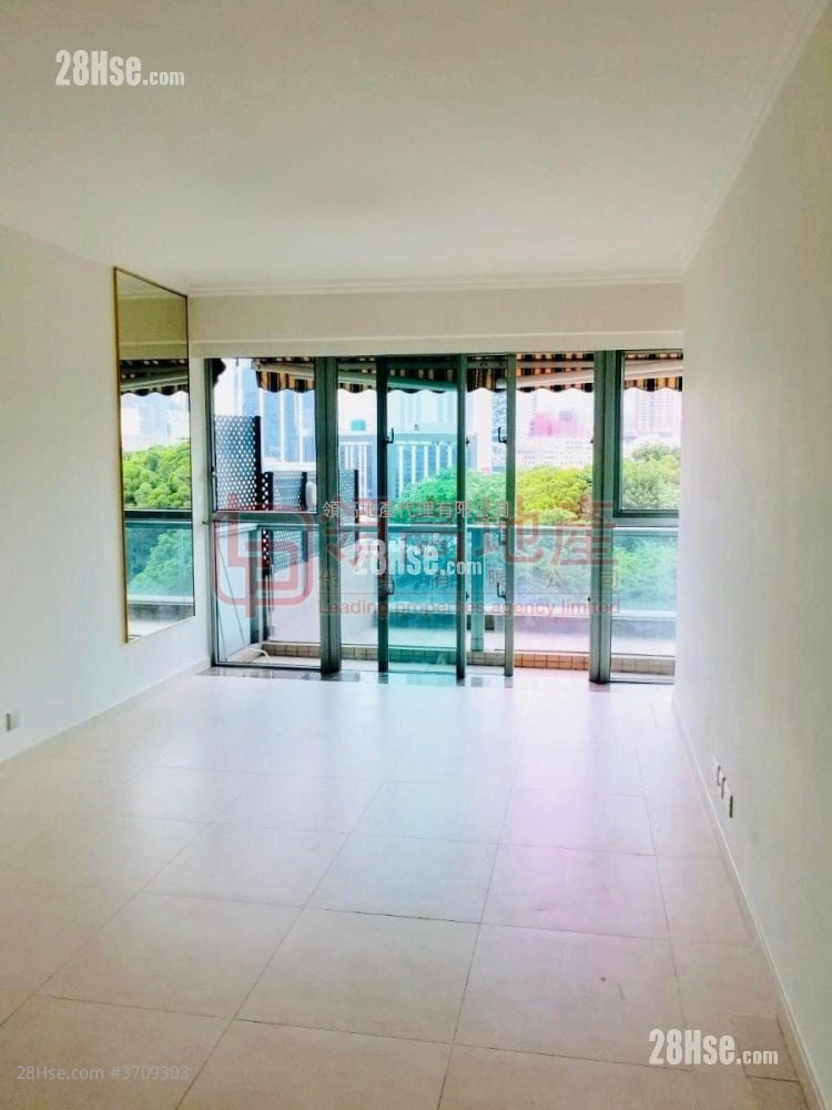 港景峰 售盘 3 房 , 2 浴室 882 平方尺