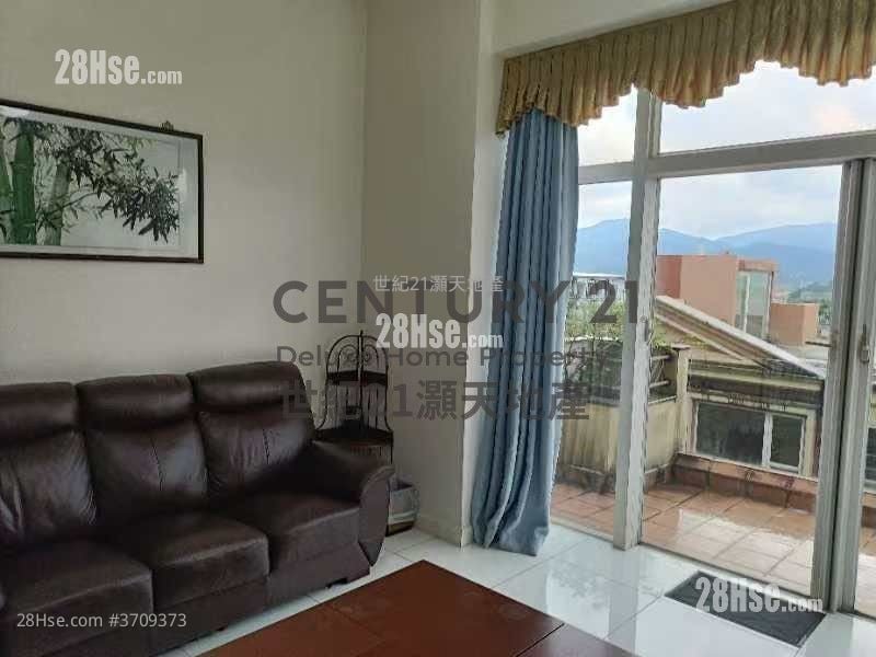 比华利山别墅 售盘 5+ 房 , 3 浴室 1,606 平方尺