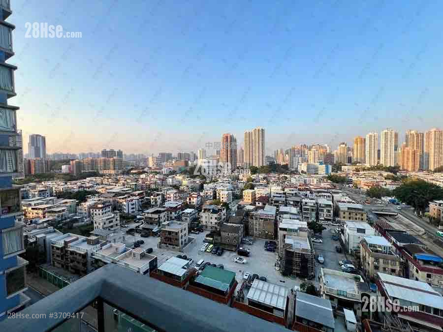 原築 售盤 3 房 449 平方呎