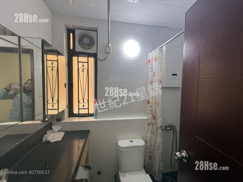 Chi Fu Fa Yuen Sell 3 Bedrooms , 1 Bathroom 588 ft²