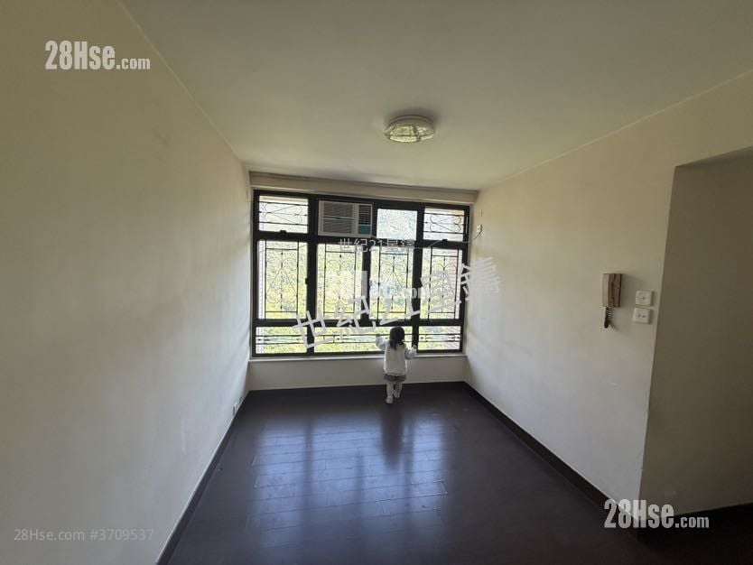 Chi Fu Fa Yuen Sell 3 Bedrooms , 1 Bathroom 588 ft²