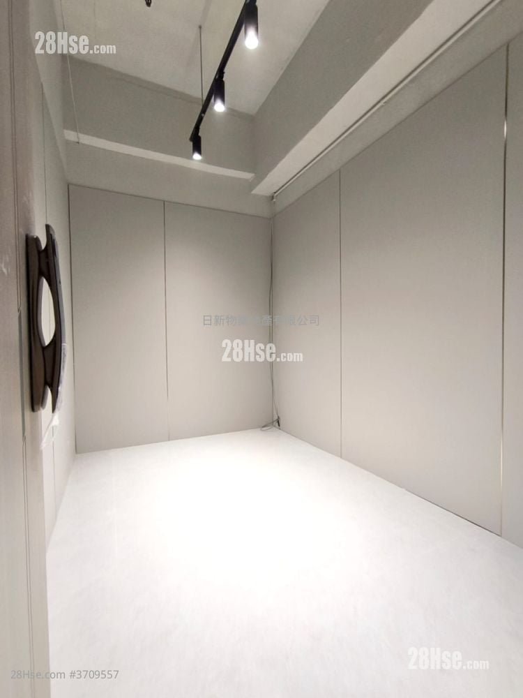 Pahsang Industrial Building Rental