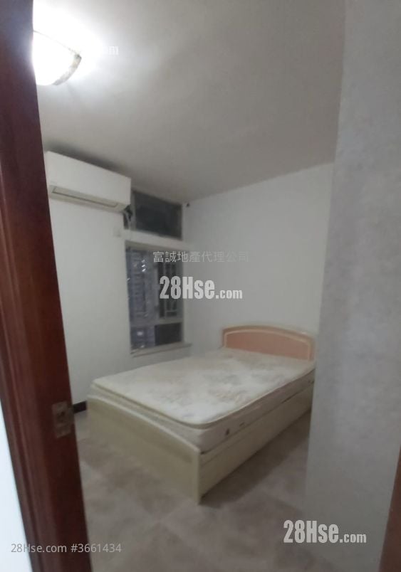 Fung Chuen Court Sell 1 Bathroom 598 ft²