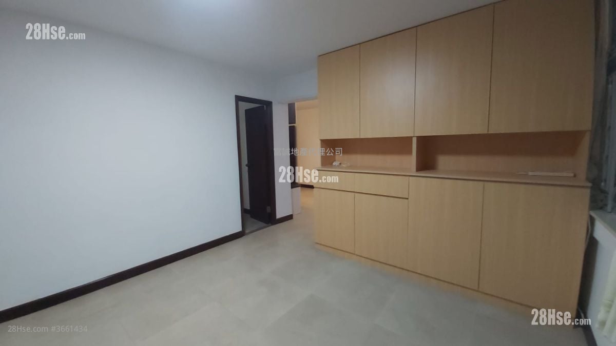 Fung Chuen Court Sell 1 Bathroom 598 ft²