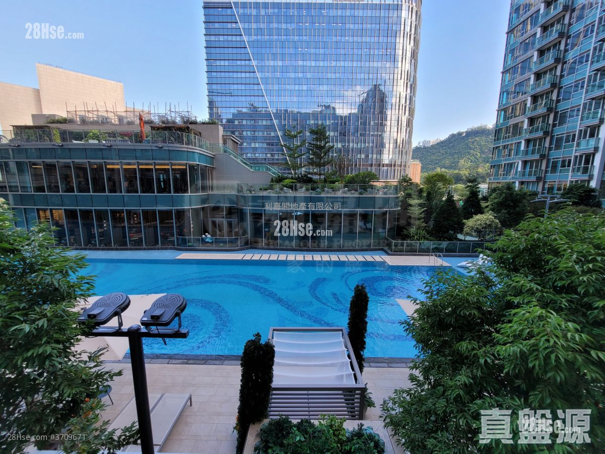 逸瓏灣8 售盤 3 房 694 平方呎