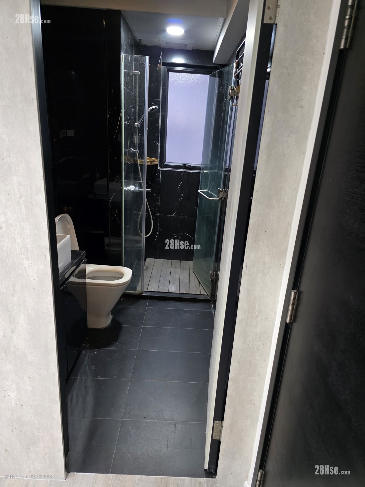 南景樓 租盤 開放式間隔 , 1 廁所 374 平方呎