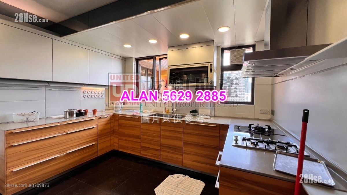 卫理苑 售盘 4 房 , 3 浴室 1,626 平方尺