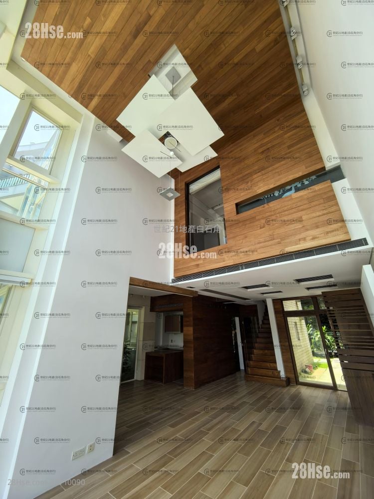 L'utopie Rental 4 Bedrooms , 3 Bathrooms 1,566 ft²