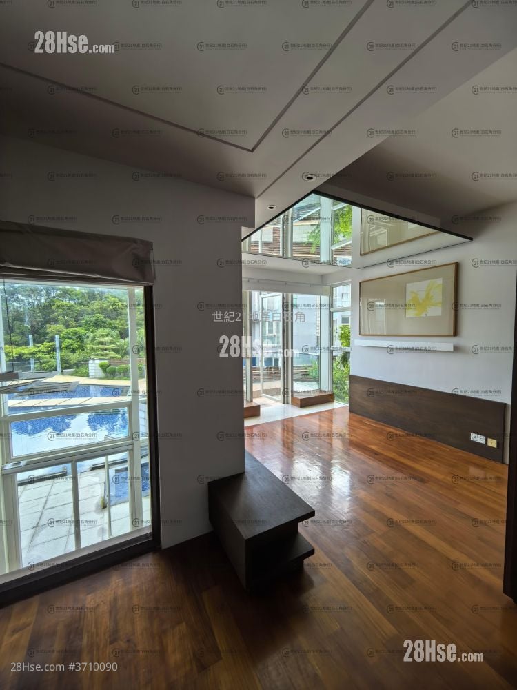 L'utopie Rental 4 Bedrooms , 3 Bathrooms 1,566 ft²