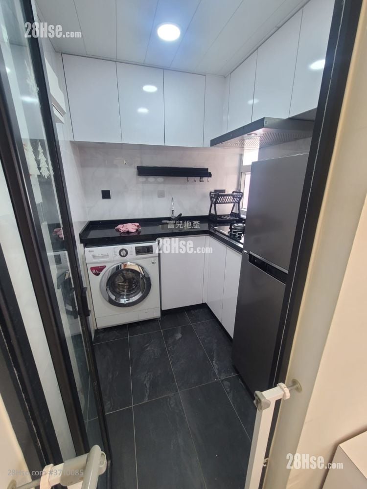 冠丰大厦 售盘 2 房 329 平方尺