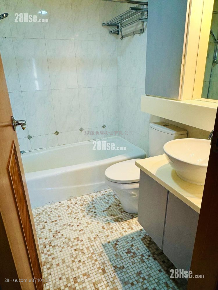 窩打老道8號 售盤 2 房 , 1 浴室 441 平方呎