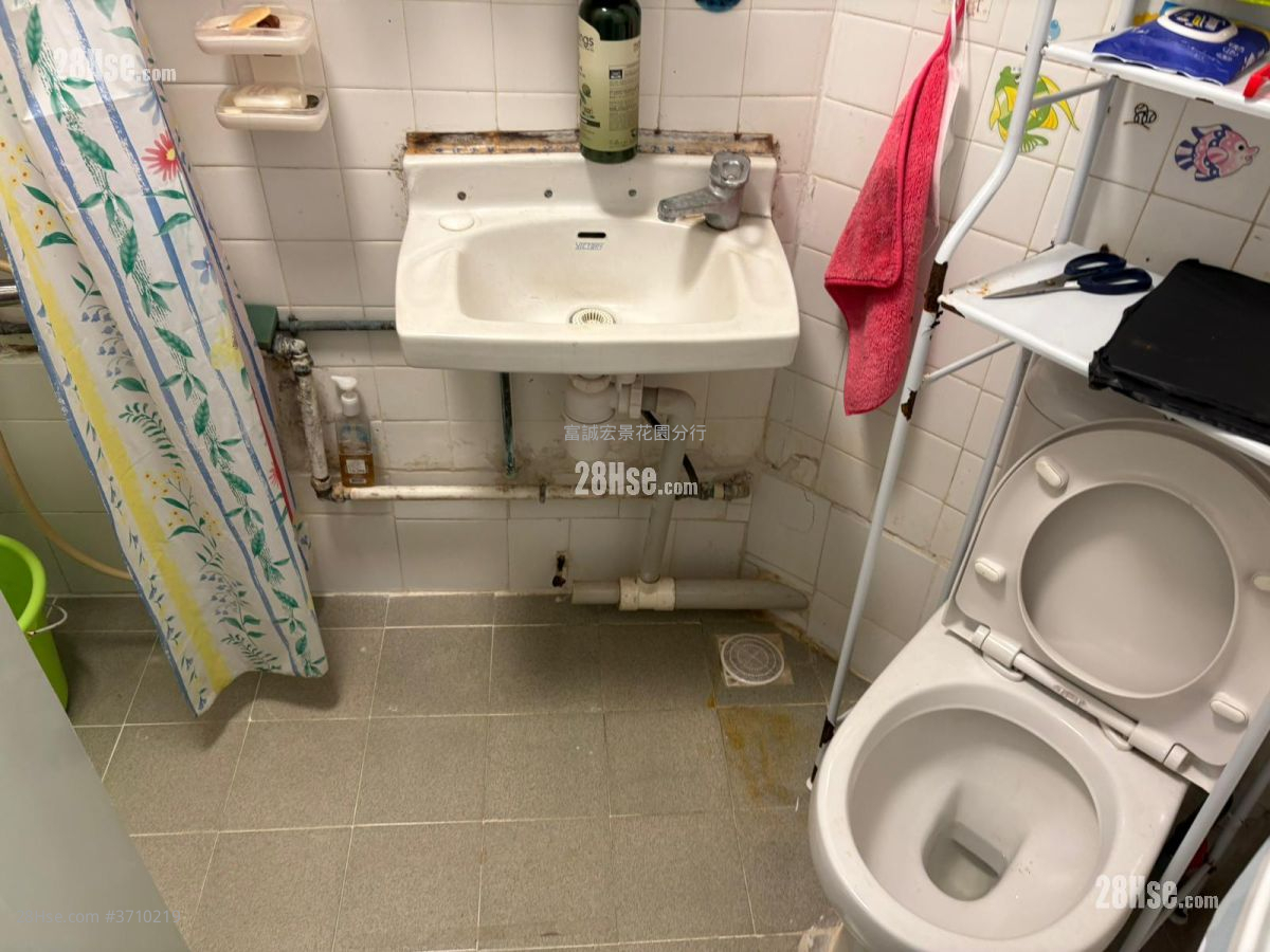 鳳德邨 售盤 445 平方呎