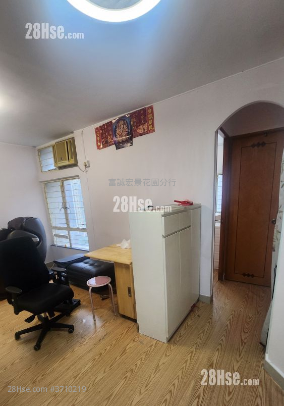 鳳德邨 售盤 445 平方呎