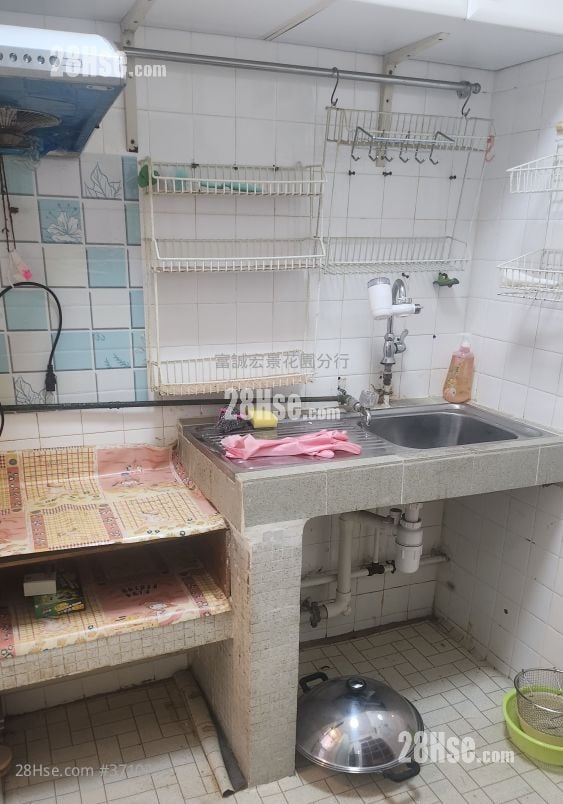 鳳德邨 售盤 445 平方呎