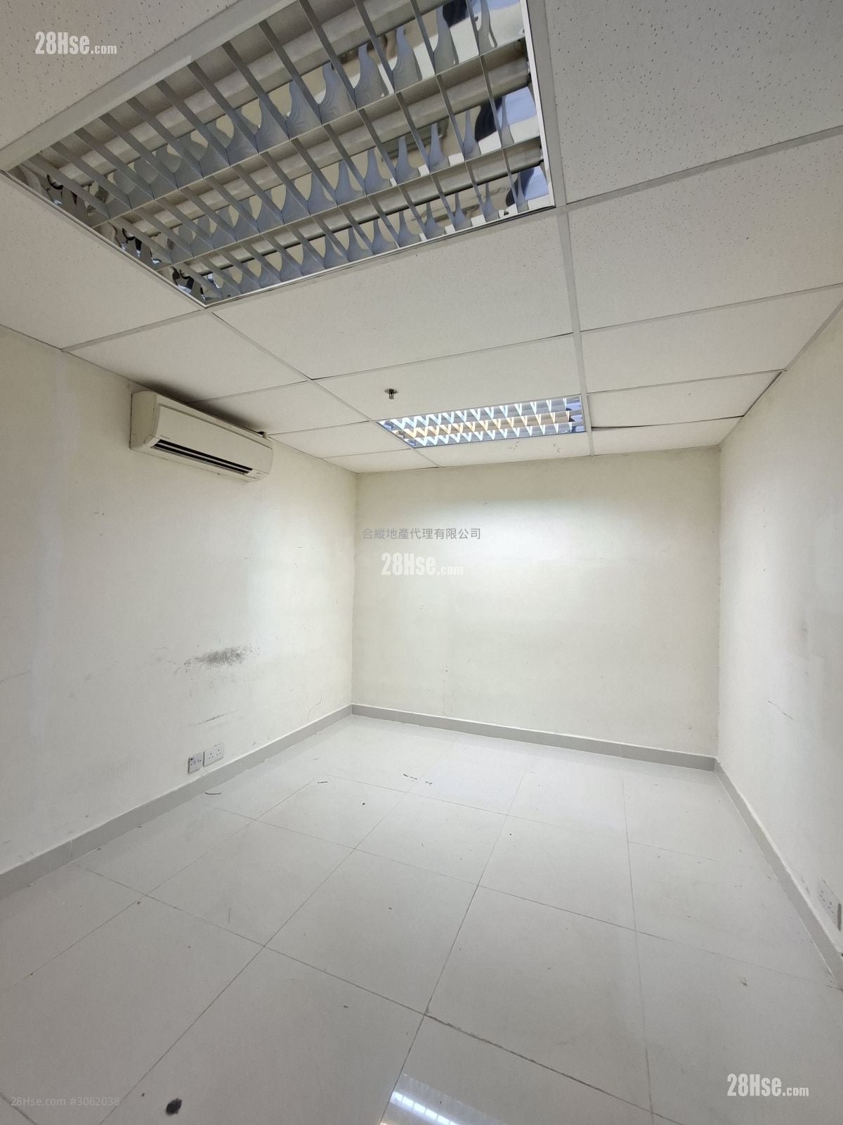 Manning Industrial Building Rental 5+ Bedrooms , 5+ Toilets