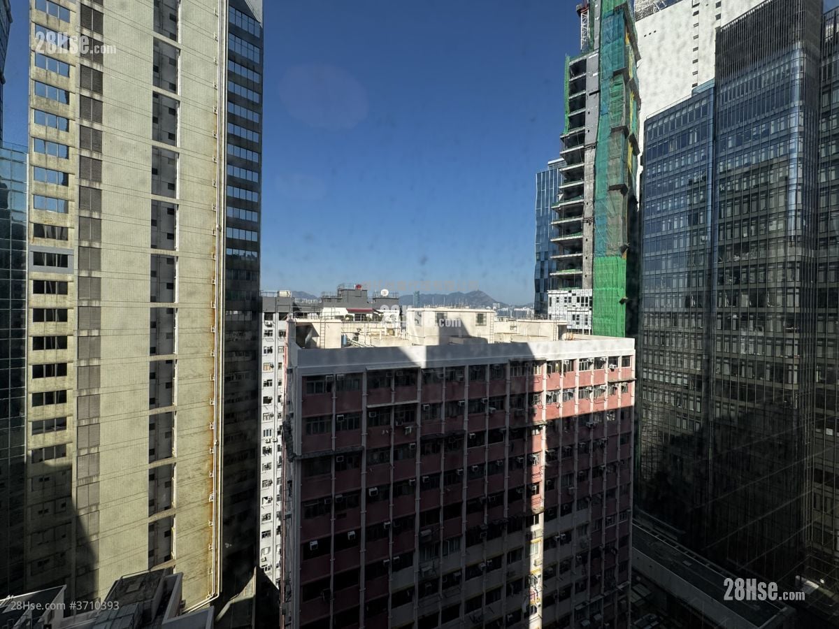 Well-Found Building Sell 1 Bedroom , 1 Bathroom 319 ft²