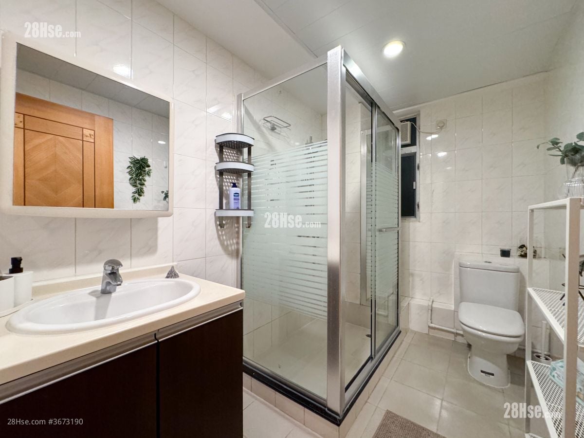 华登大厦 租盘 1 房 , 1 浴室 118 平方尺